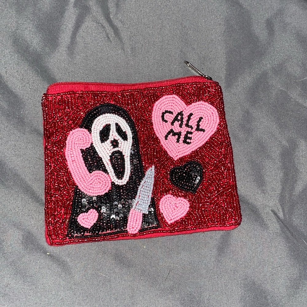 Small beaded scream bag